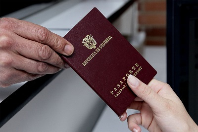 Cómo saber cuál es el número de mi pasaporte en Colombia